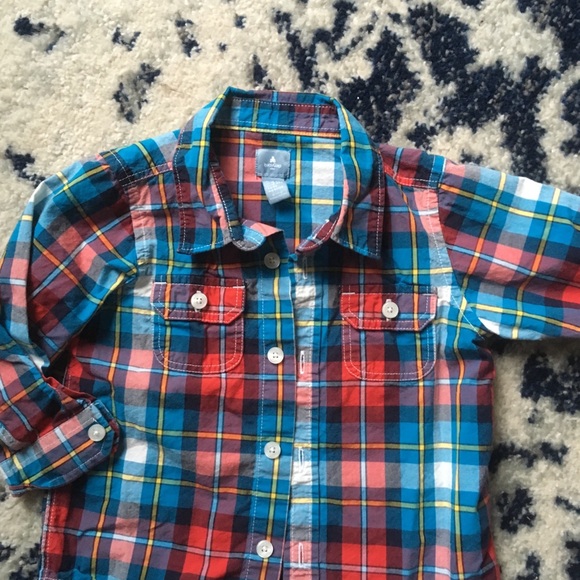 (2) GAP toddler boy size 18-24m button down shirts - Picture 2 of 3